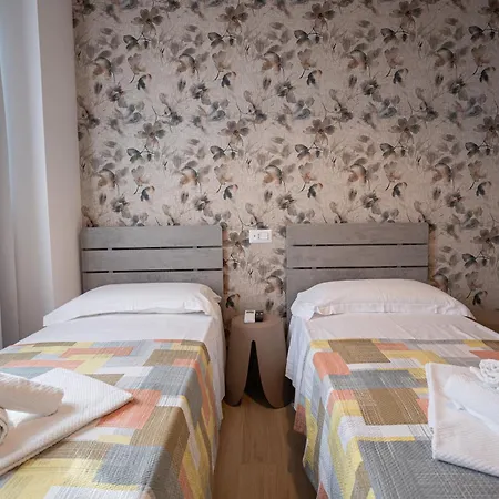 Palm House Bed & Breakfast *