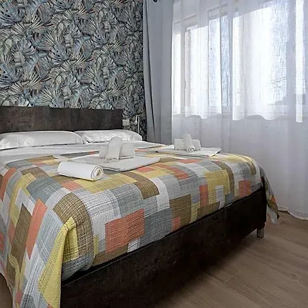 Palm House 3* Купра-Мариттима