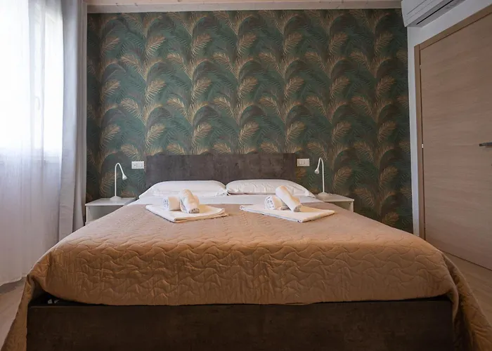 Bed & Breakfast Palm House Cupra Marittima